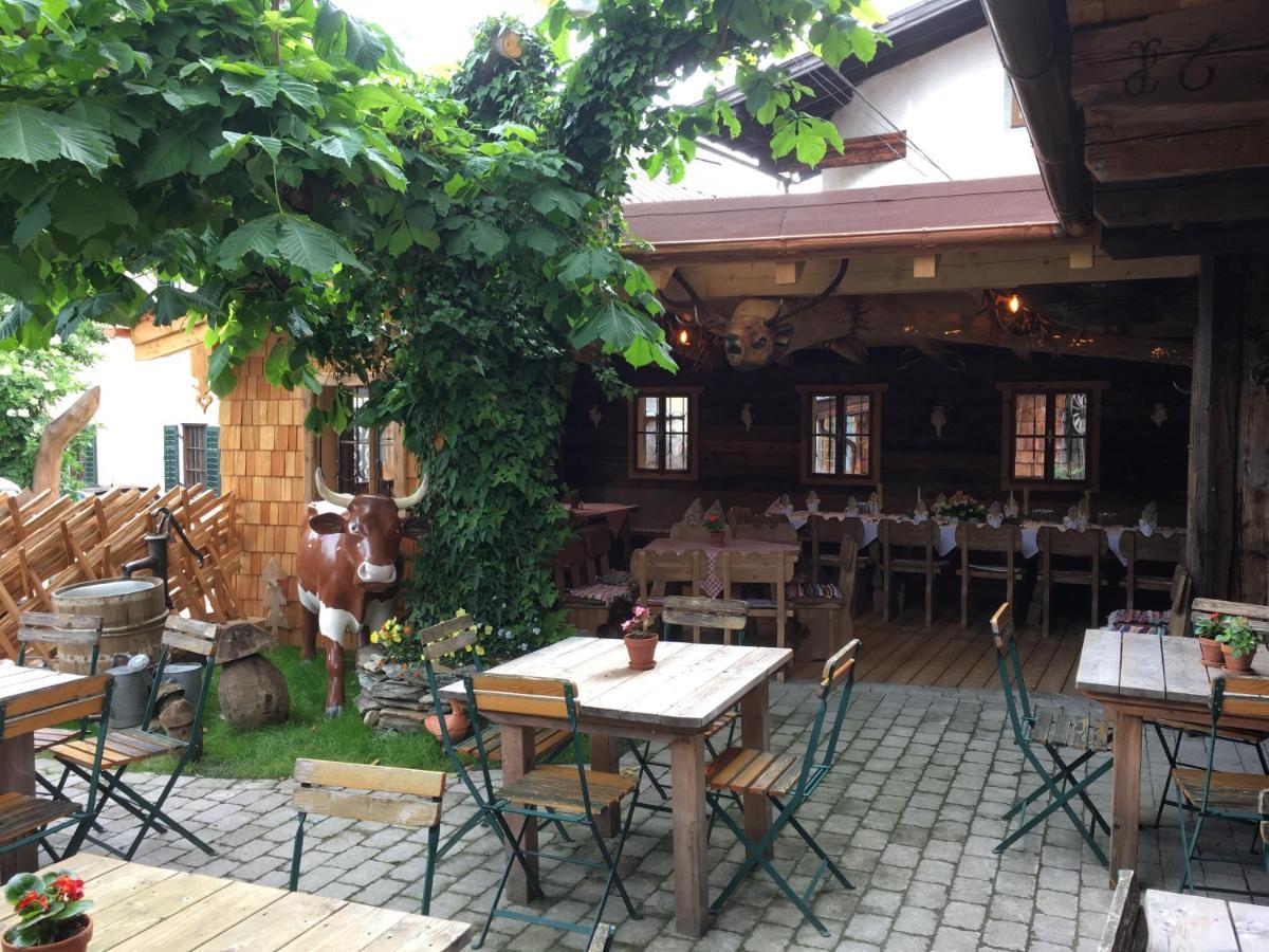 Gasthof Zacherlbraeu Bruck an der Grossglocknerstrasse Luaran gambar